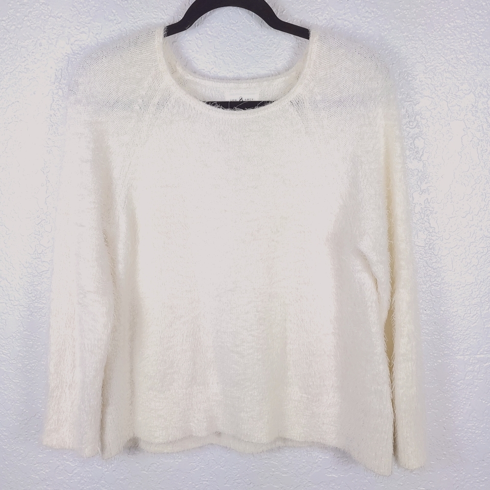 Lou & Grey Eyelash Sweater Off White - Picture 2 of 9